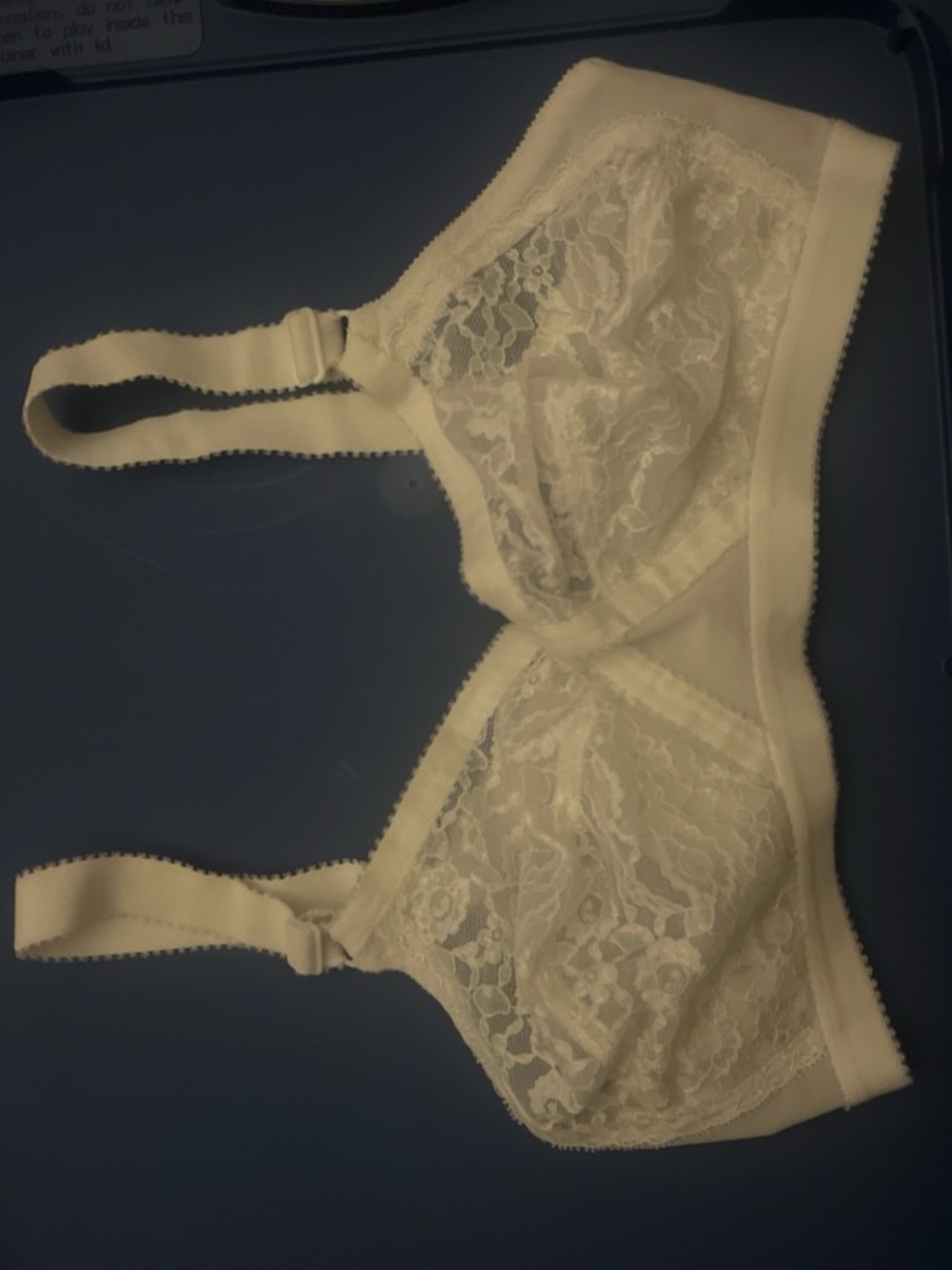 Victoria's Secret White Lace Unlined Bra